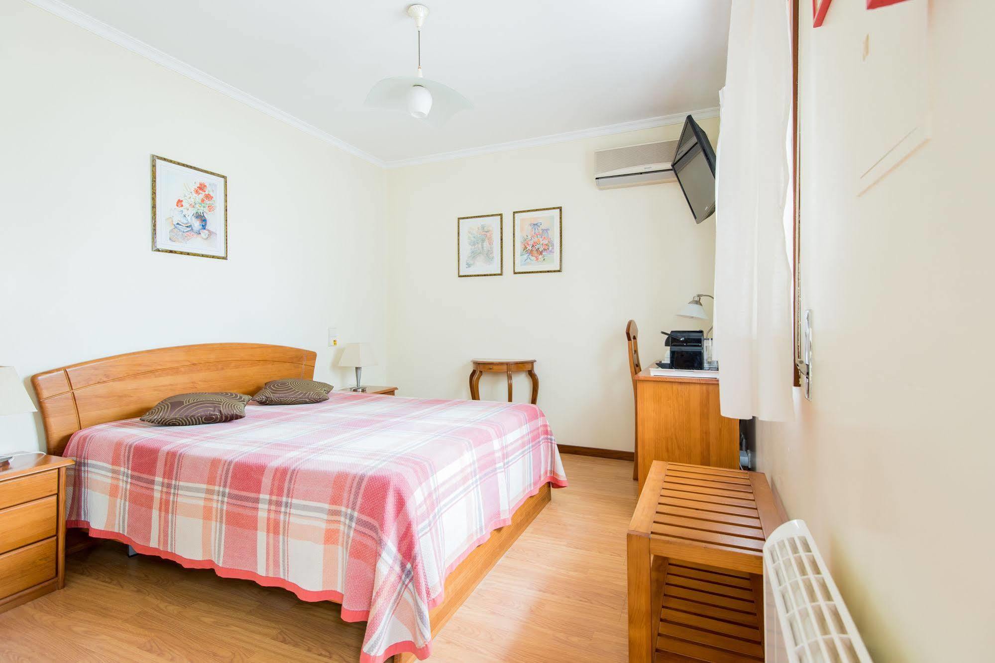 Hotel Brasilia Porto Kültér fotó